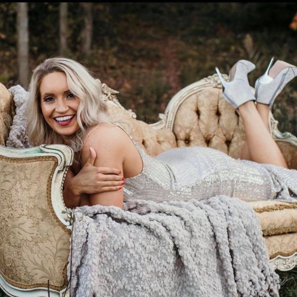 Meet your Posher, Alyssa